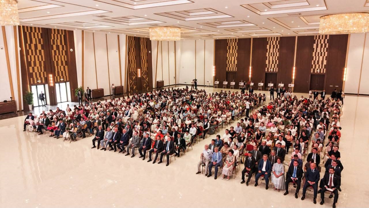 Winners and prize-winners of the “Mereili Otbasy” competition were awarded