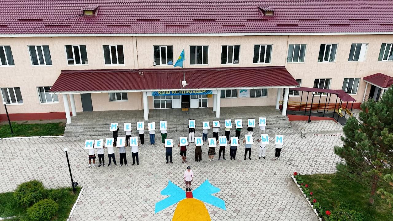 Алакөлге демалуға келген туристер Құрылтай сайлауында дауыс берді