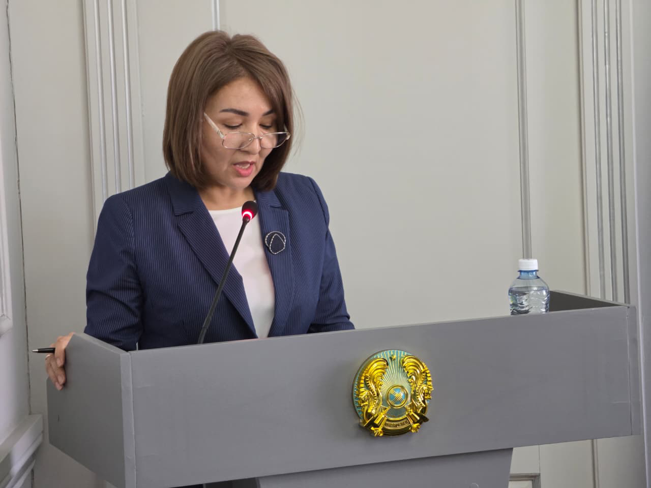 қалалық экономика бөлімінің басшысы А.Урестемова