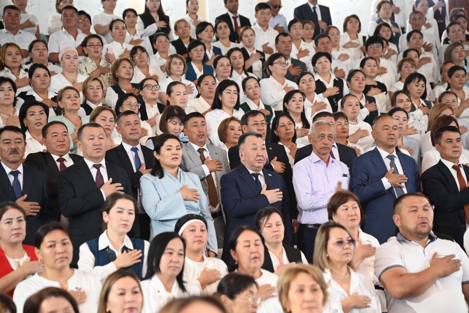 СОЗАҚТА ҰСТАЗДАРДЫҢ ДӘСТҮРЛІ ТАМЫЗ КЕҢЕСІ ӨТТІ