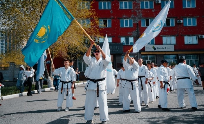 Семейде «Спорт – терроризмге қарсы!» ұранымен жаппай жүгіру марафоны өтті
