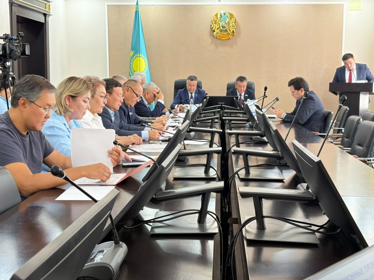 В Акмолинской области обсудили вопросы инвестиций, государственной поддержки бизнеса и развития индустриальных зон