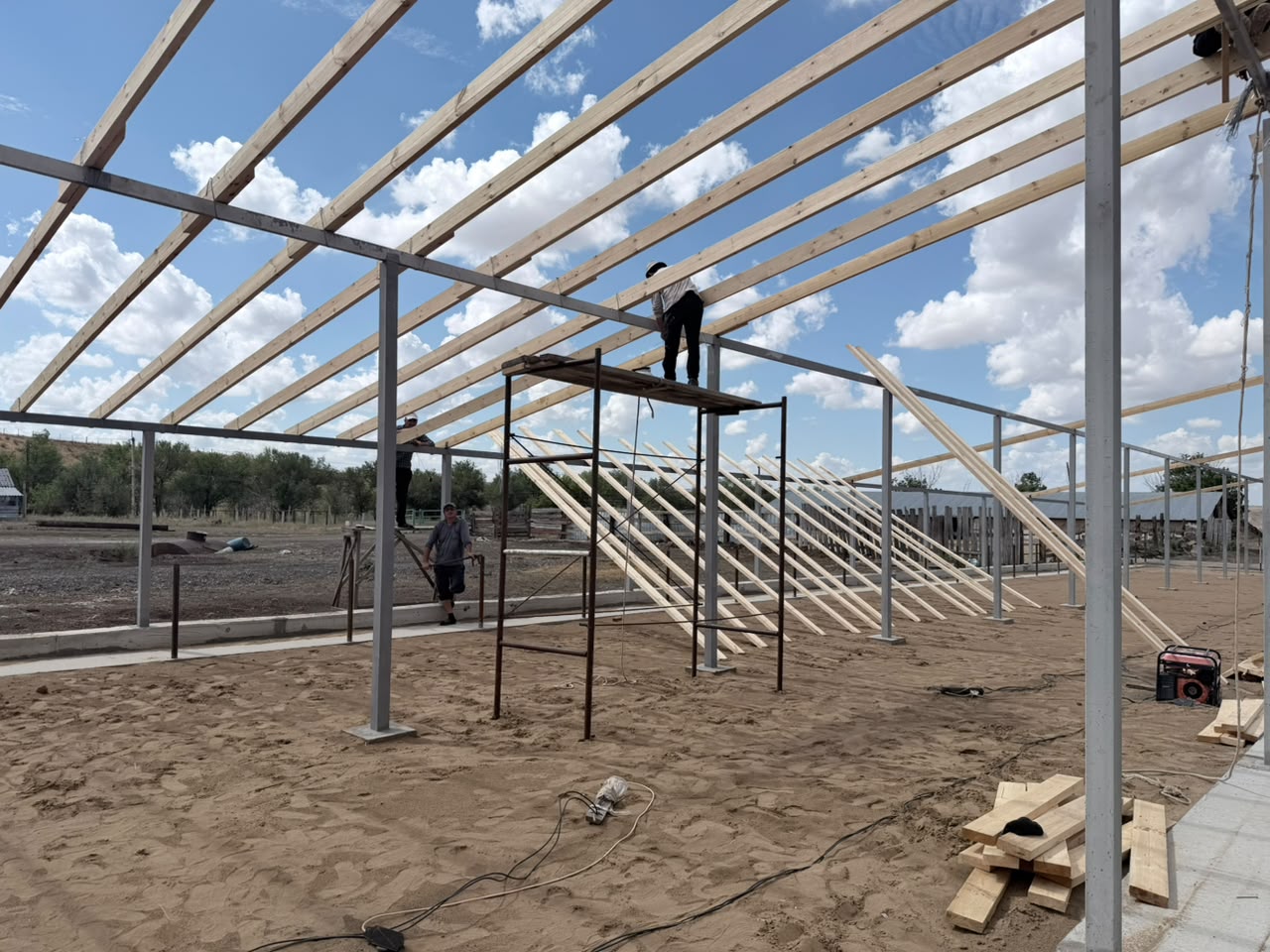В Алакольском районе строится овцеводческая ферма на 5 тысяч голов