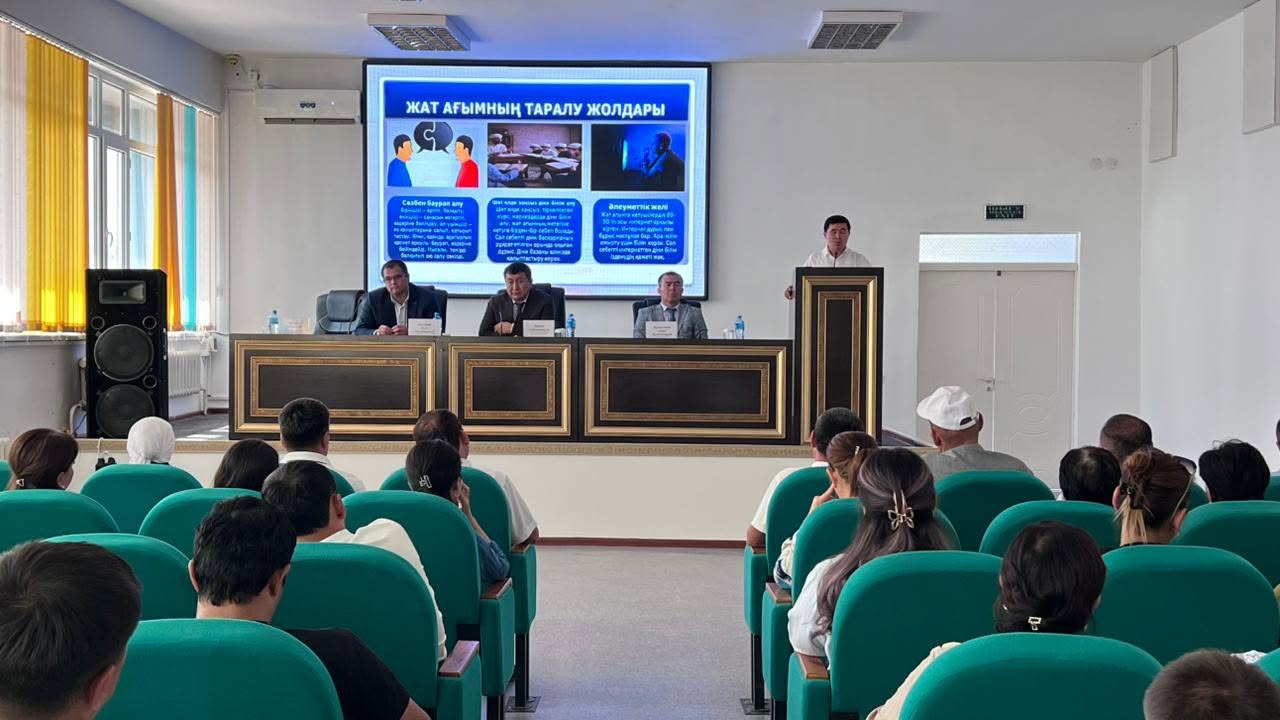 ОТЫРАР АУДАНЫНДА МӘДЕНИЕТ ЖӘНЕ СПОРТ САЛАСЫ ҚЫЗМЕТКЕРЛЕРІНЕ ТҮСІНДІРУ ЖҰМЫСТАРЫ ЖҮРГІЗІЛДІ