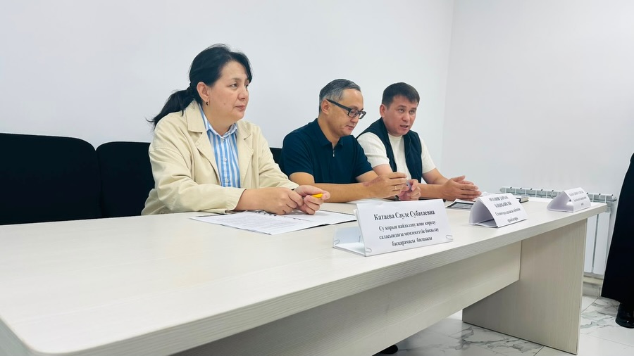 Бестөбе кентіндегі жұмыс кездесуі: Сілеті өзенінің экологиясы және жер асты суларының деңгейі мәселелері
